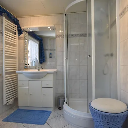 Geraeumige Mit Garten In Brusow Appartamento *