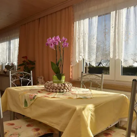 Geraeumige Mit Garten In Brusow Appartement