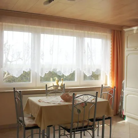 Geraeumige Mit Garten In Brusow